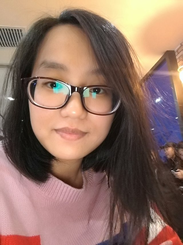 幼儿陪玩家教卢老师