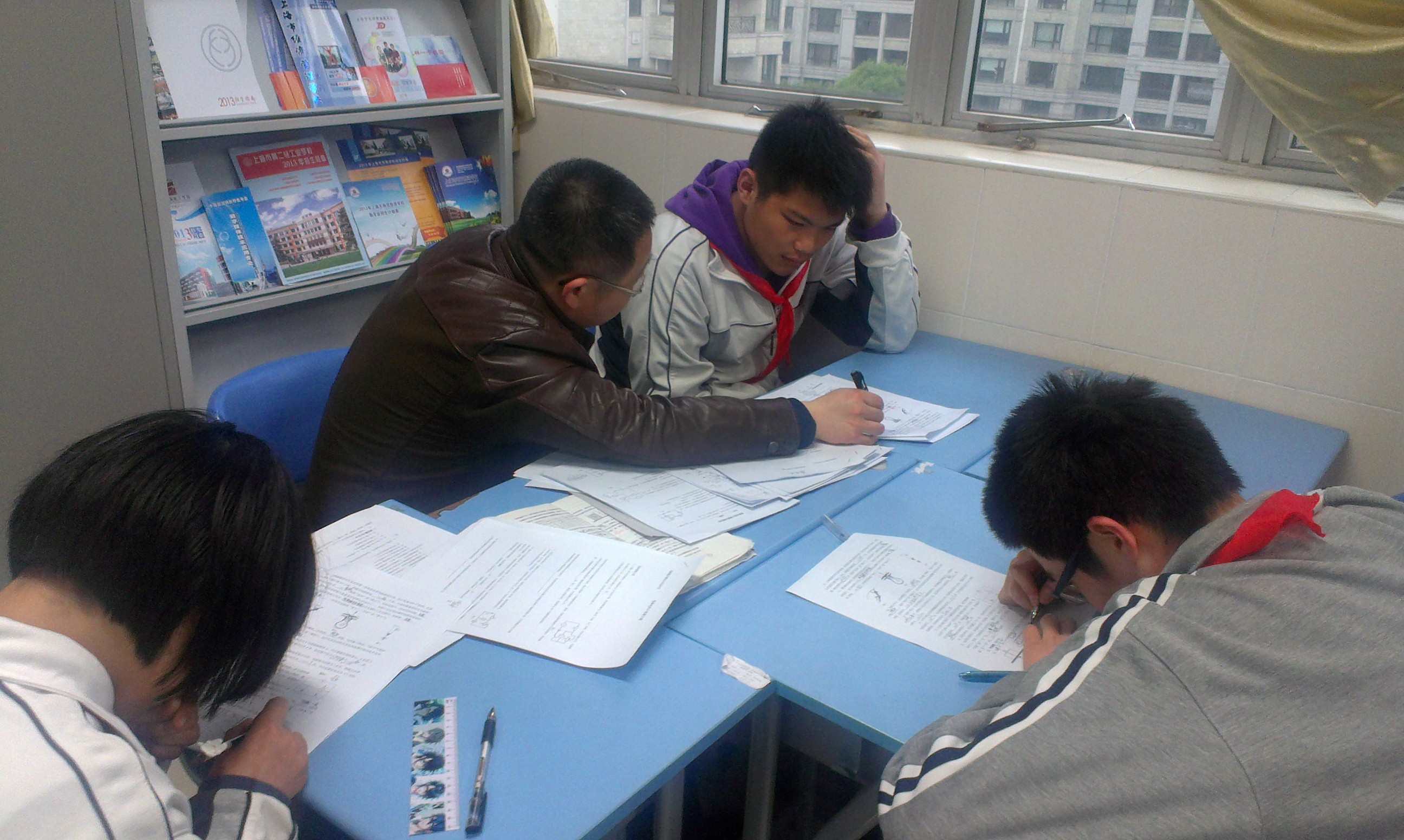 许同学成华区49中高三学生提分,补习高中地理